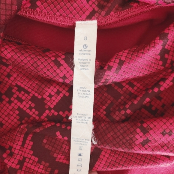 Lululemon Stillness Red Pants Wide Baggy Joggers Sweats Roll Down Waist Size 8 - Picture 10 of 16